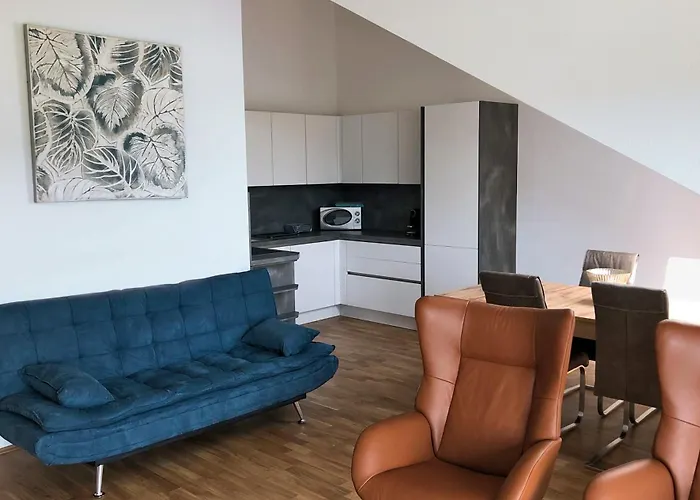 Thum Apartment *